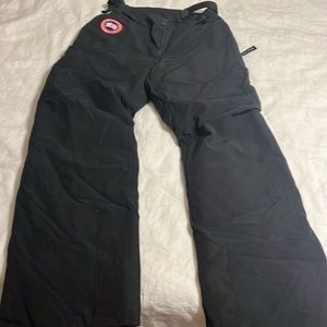 Super nice set of ski pants